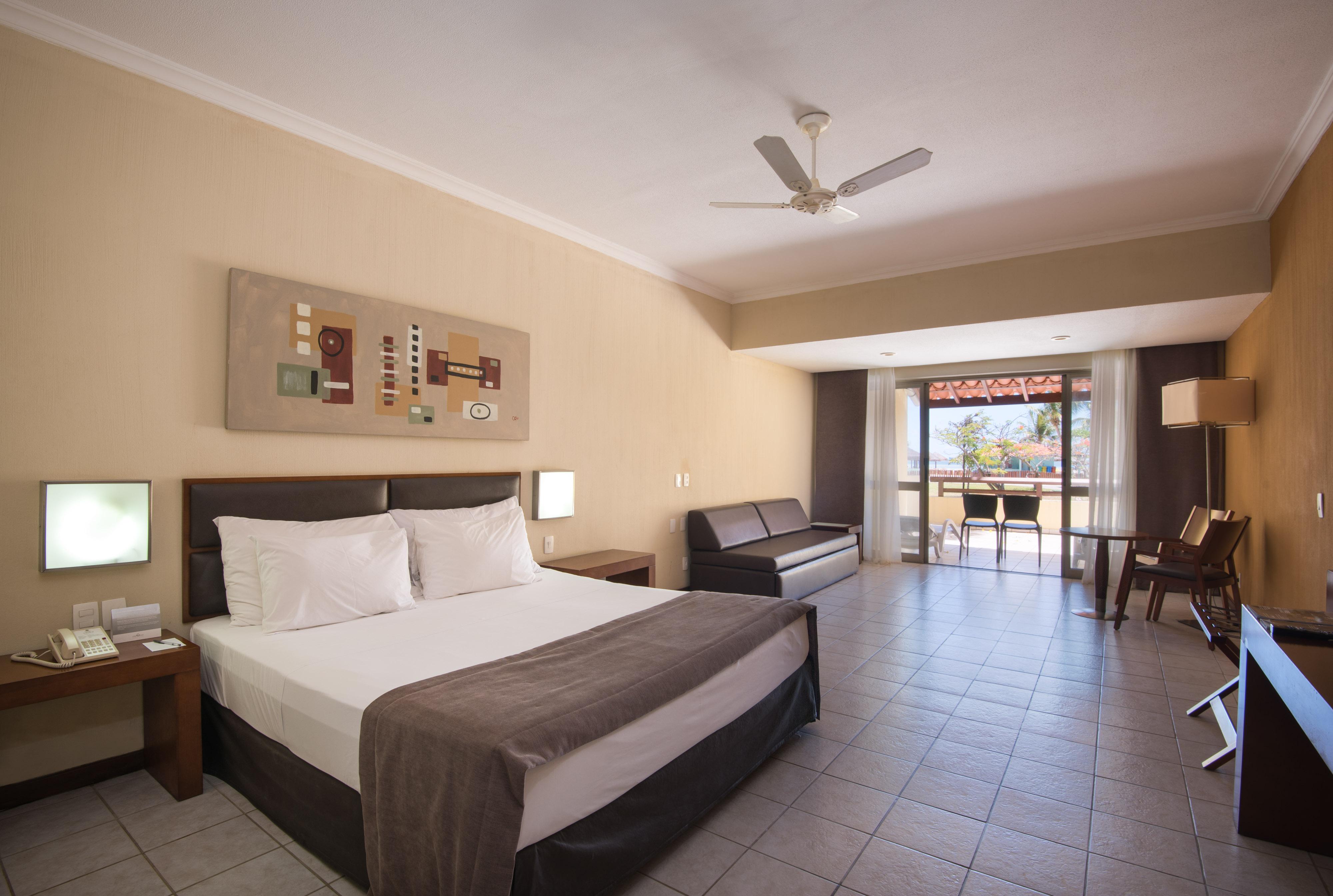 Vila Gale Cabo Кабу-ді-Санту-Агостінью Екстер'єр фото A room at the hotel